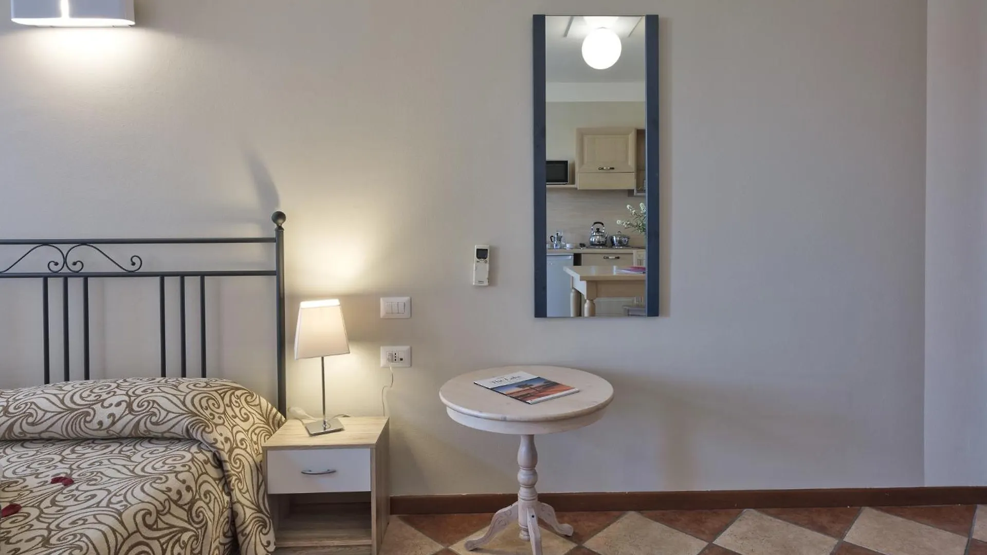 Apartment In Peschiera Del Garda 22085 location