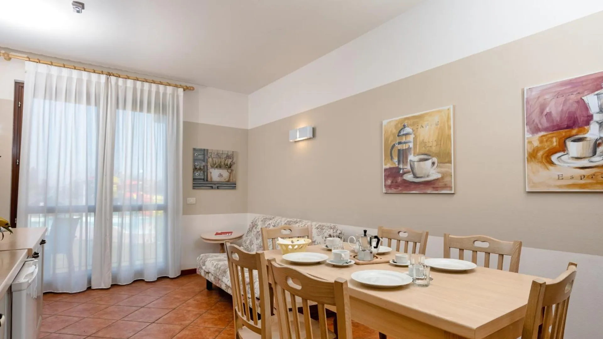 Apartment In Peschiera Del Garda 22085